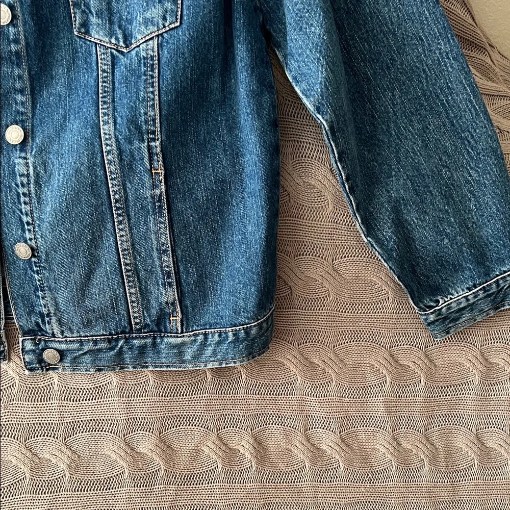 SOLD- Banana Republic Blue Jean Jacket - Picture 4 of 6
